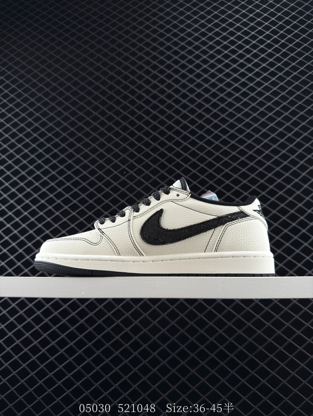 Nike Air Jordan 1 x Travis Scott AJ1